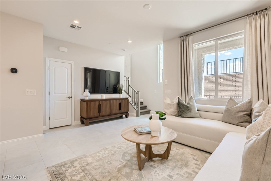 246 Freeport View Place