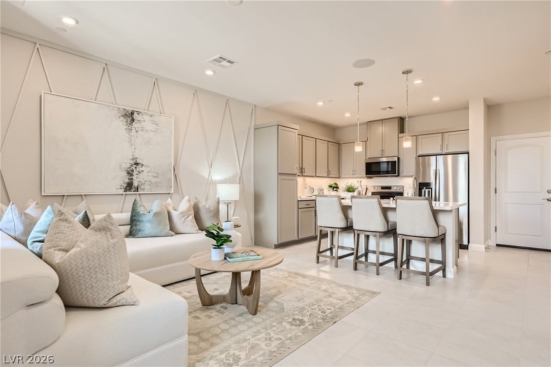 246 Freeport View Place
