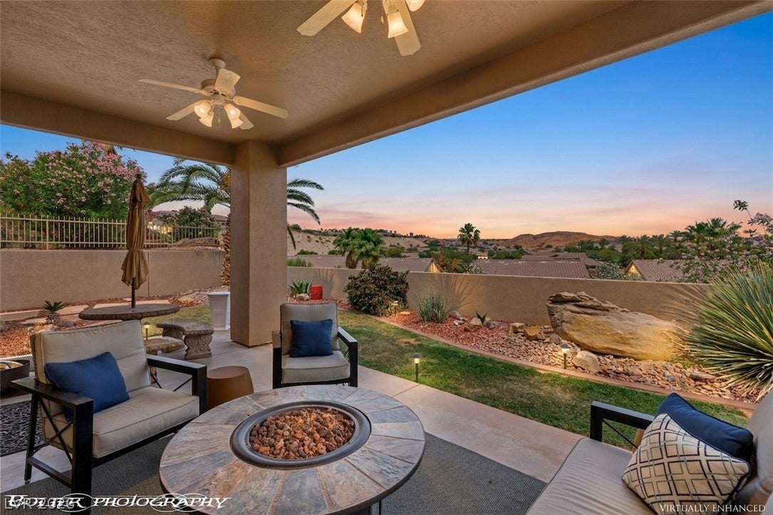 901 Crest View Drive