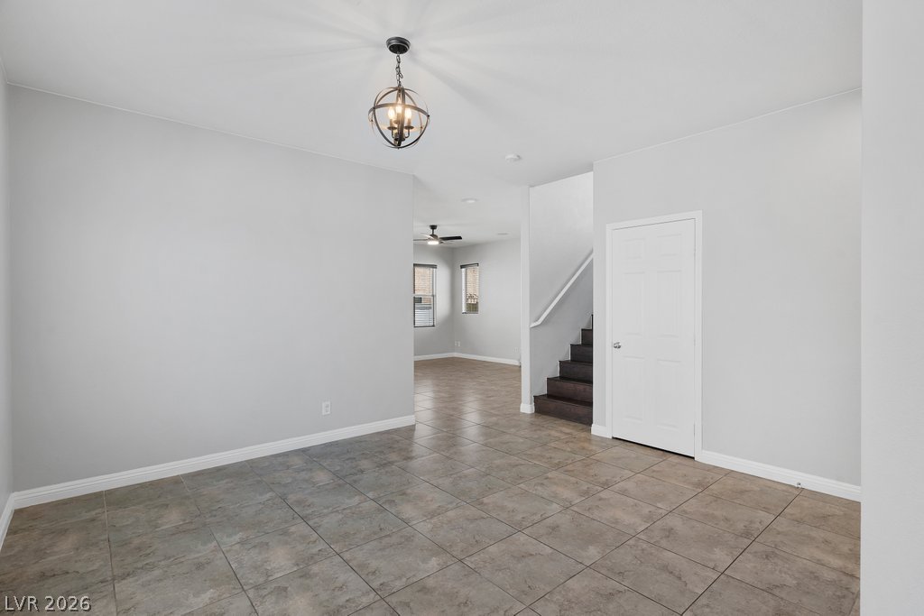 5016 Crimson Mare Road