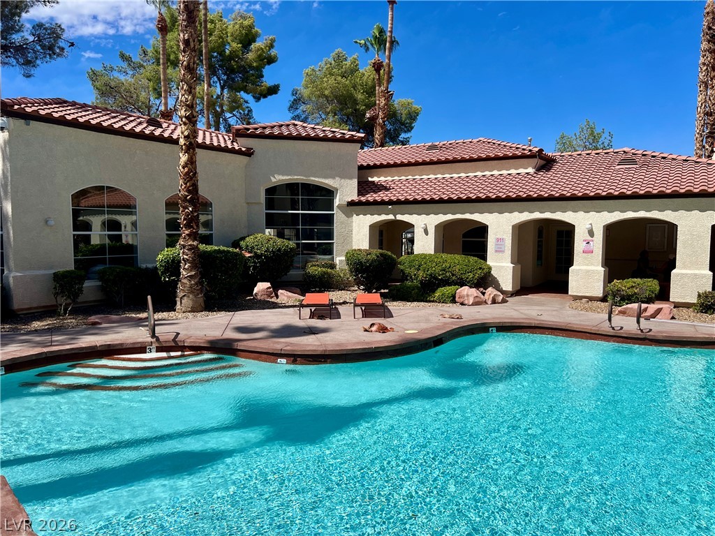 2975 Bluegrass Lane 321
