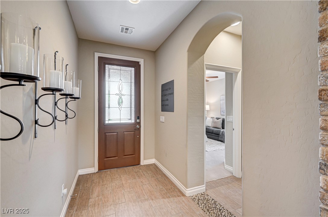 Properties 3 5813 Summit Greens Street