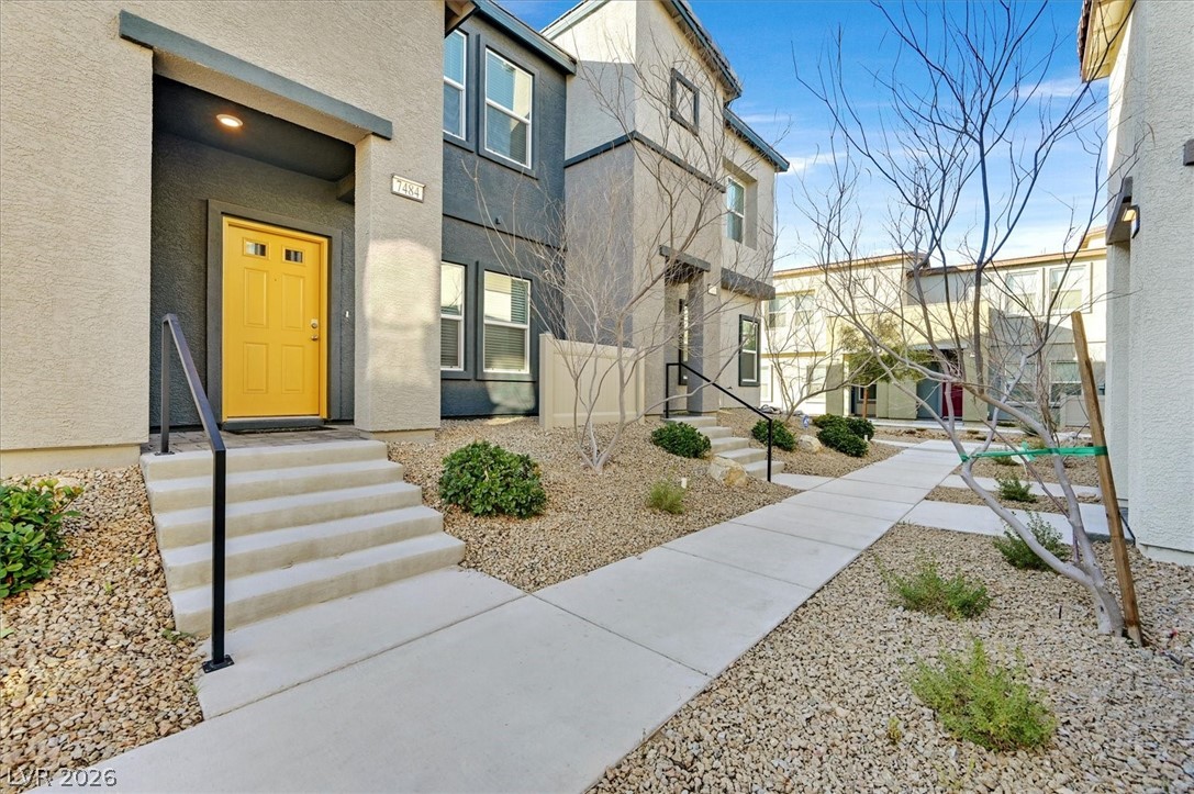 7484 Mountain Ledge Street