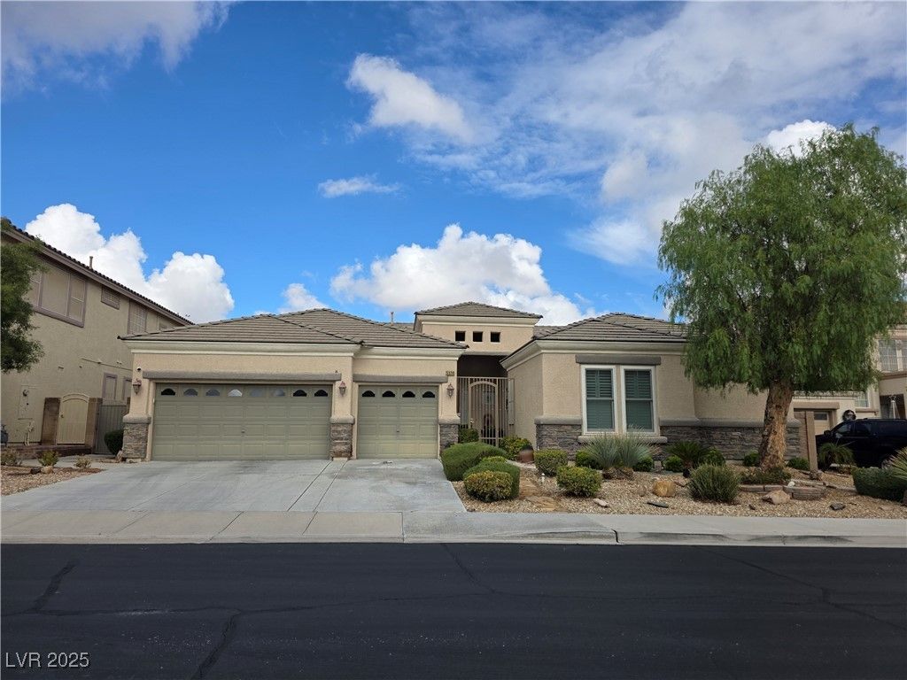 Photo of 5320 Polizze Avenue Street, Las Vegas, NV 89141 (MLS # 2736376)