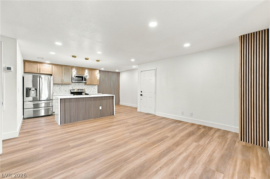 2200 S Fort Apache Road 2011