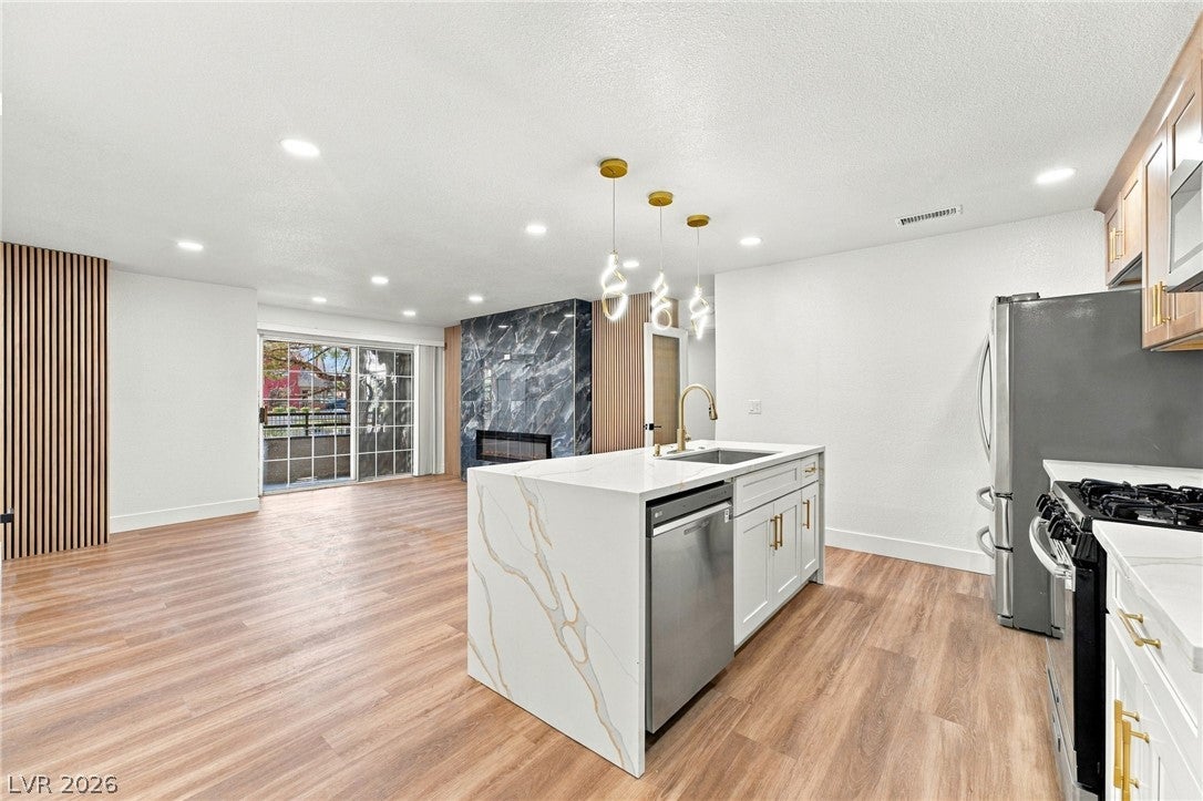 2200 S Fort Apache Road 2011