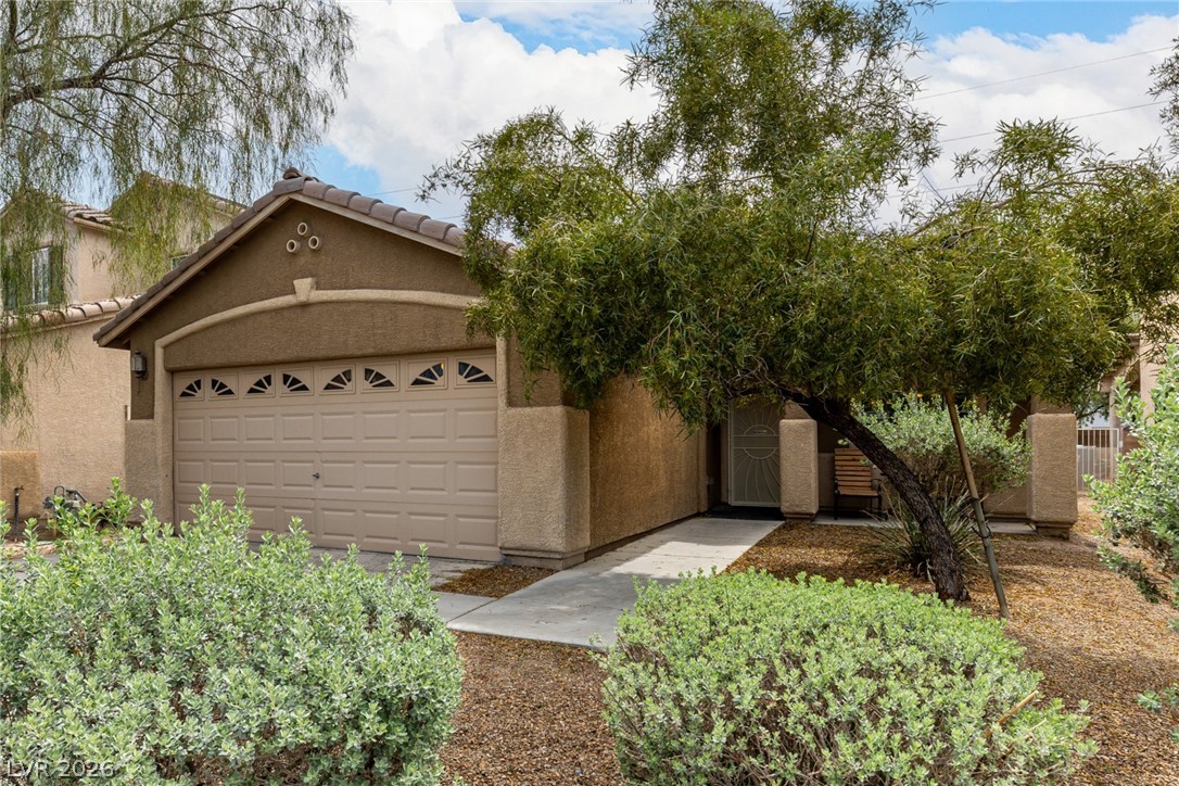 2821 Woodland Park Avenue