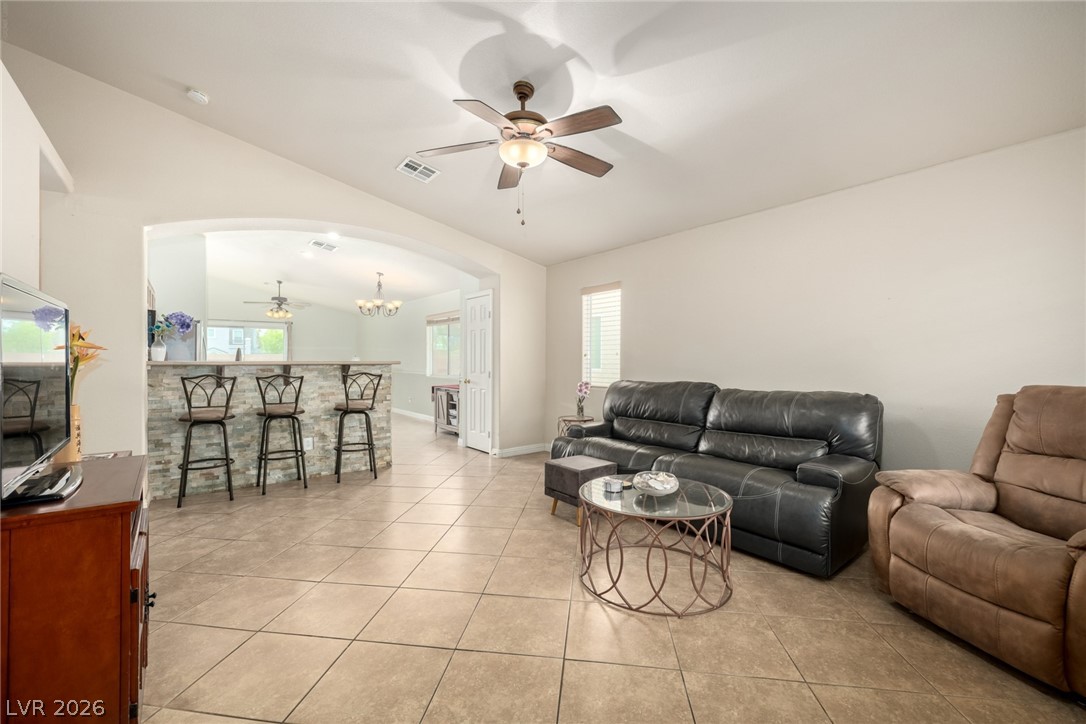 2821 Woodland Park Avenue