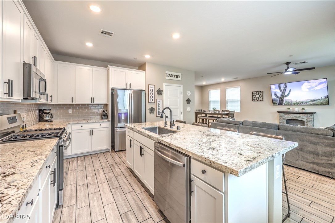 1267 Dorado Sea Court, Henderson, Nevada image 9
