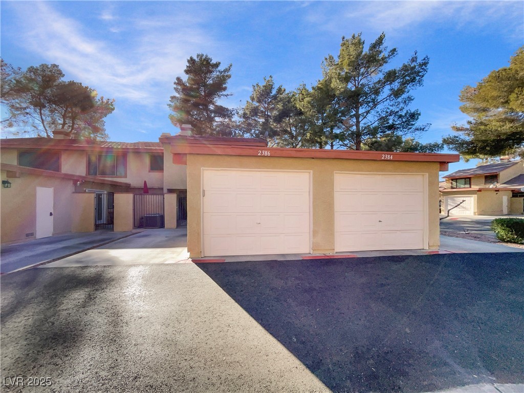 2386 Pickwick Drive, Henderson, Nevada image 40