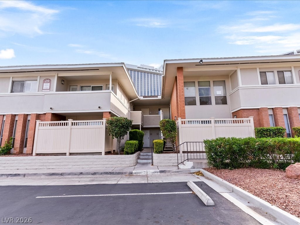 2831 Geary Place 2934