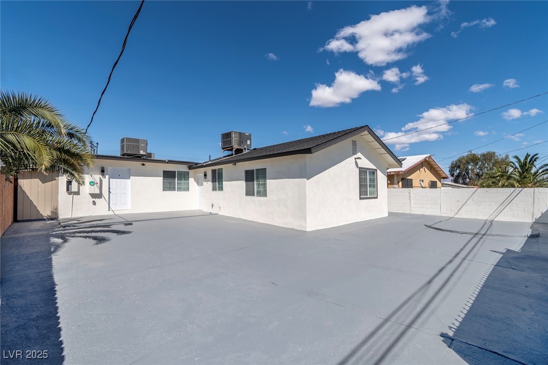 724 N 9th Street