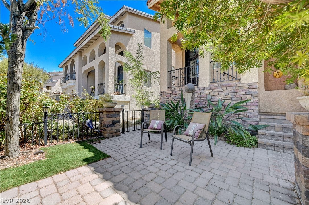 1161 Sax Fifth Avenue