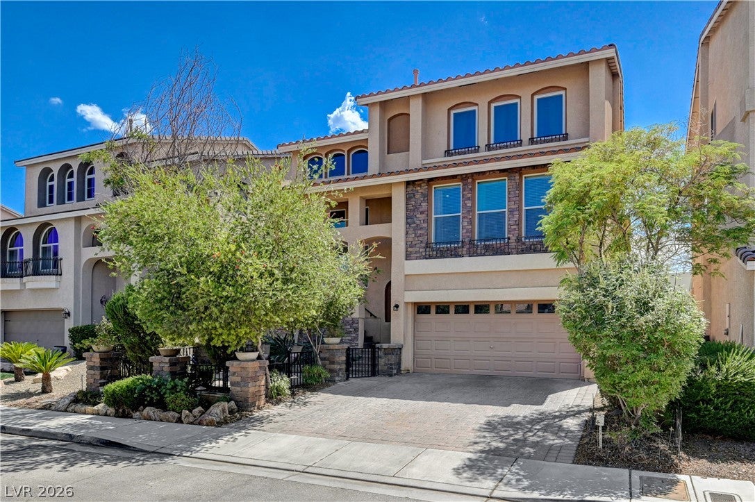 1161 Sax Fifth Avenue