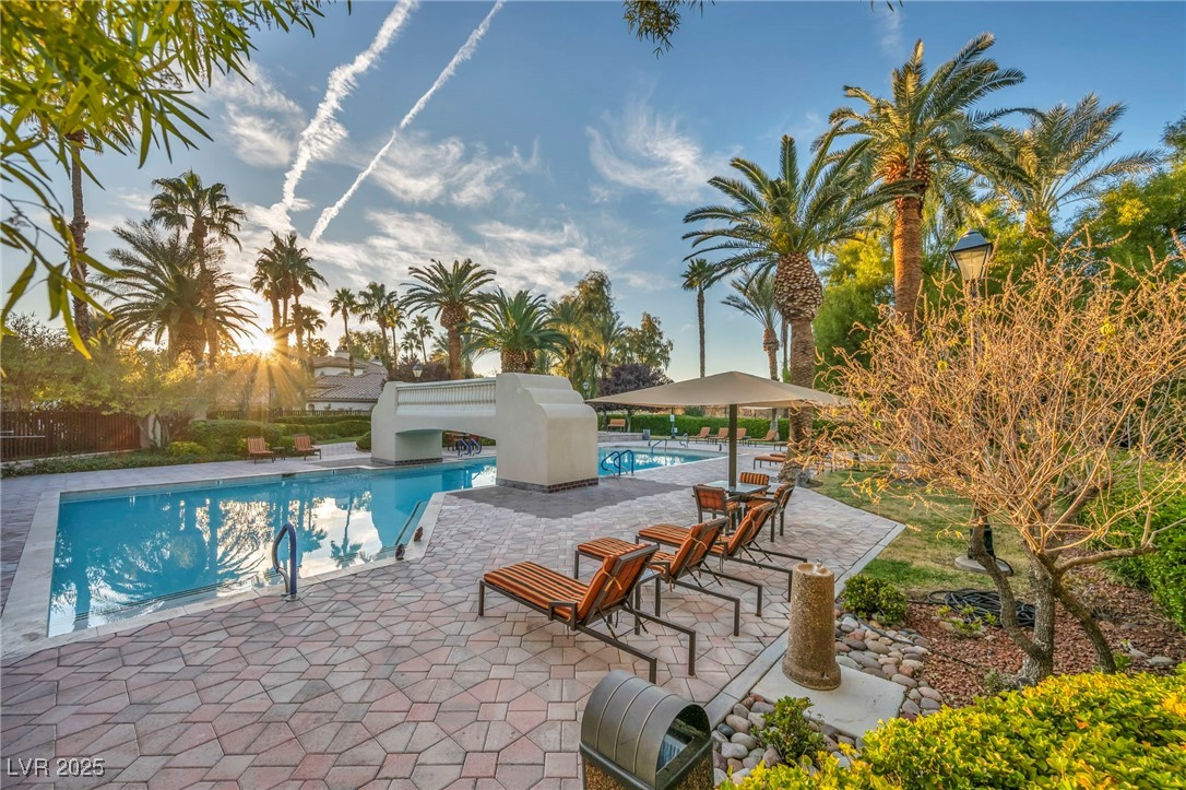 2050 W Warm Springs Road 3721