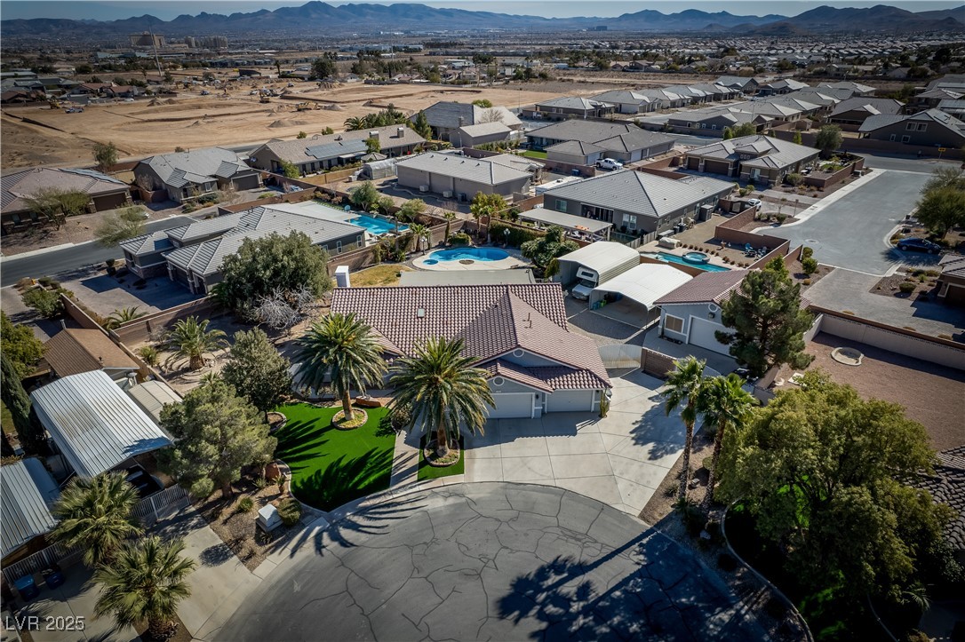 5625 W Agate Avenue, Las Vegas, Nevada image 2