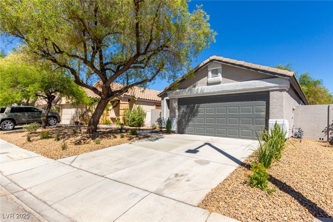 10482 Clarion River Drive, Las Vegas, Nevada image 5
