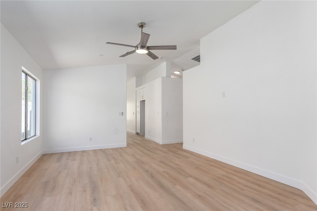 10482 Clarion River Drive, Las Vegas, Nevada image 11