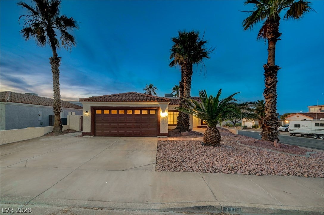 400 Breeze Way