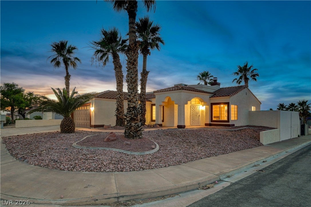 400 Breeze Way