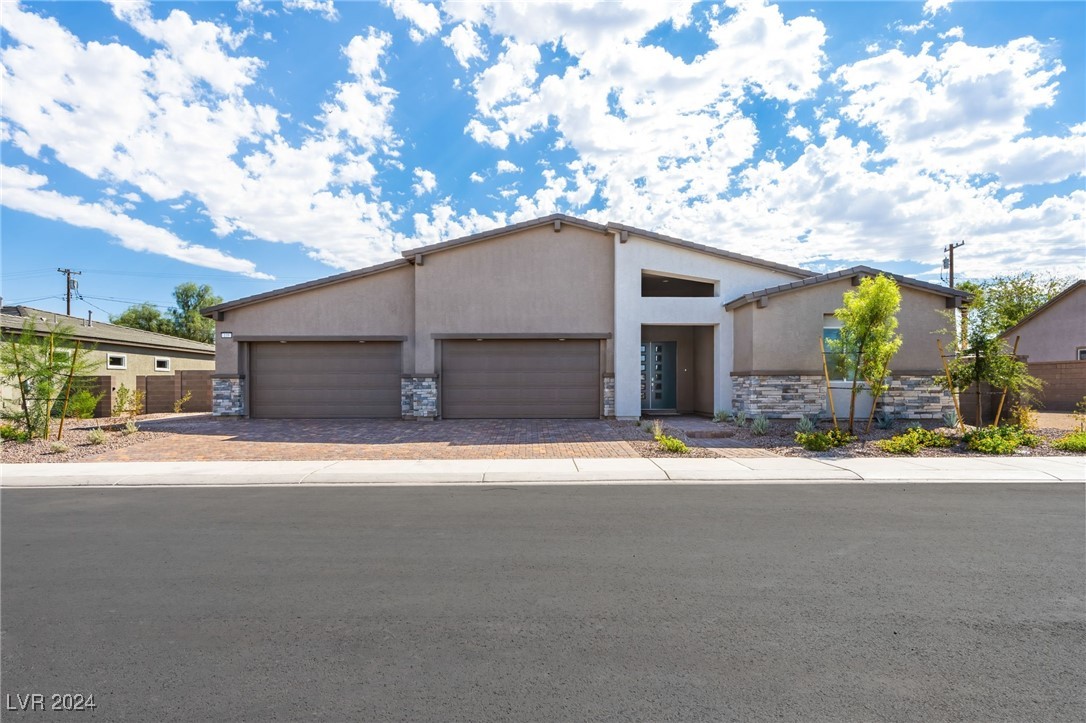 Photo 1 of 43 — Henderson, NV 89015