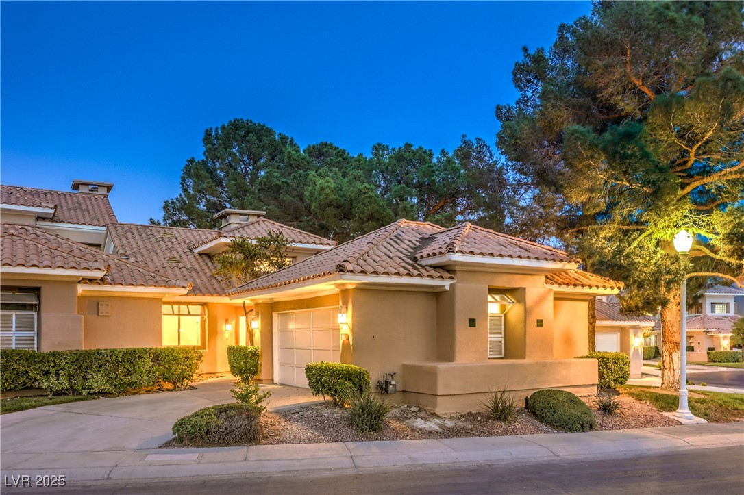 5010 Crooked Stick Way, Las Vegas, Nevada image 2