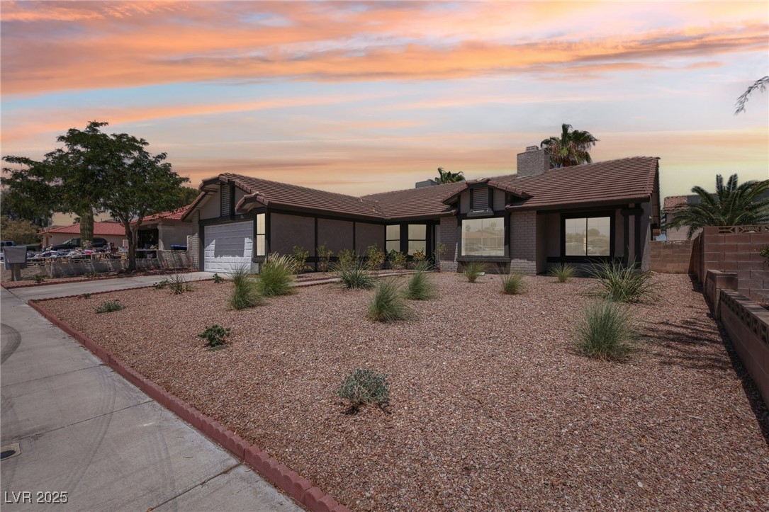 2854 Mahogany Grove Avenue