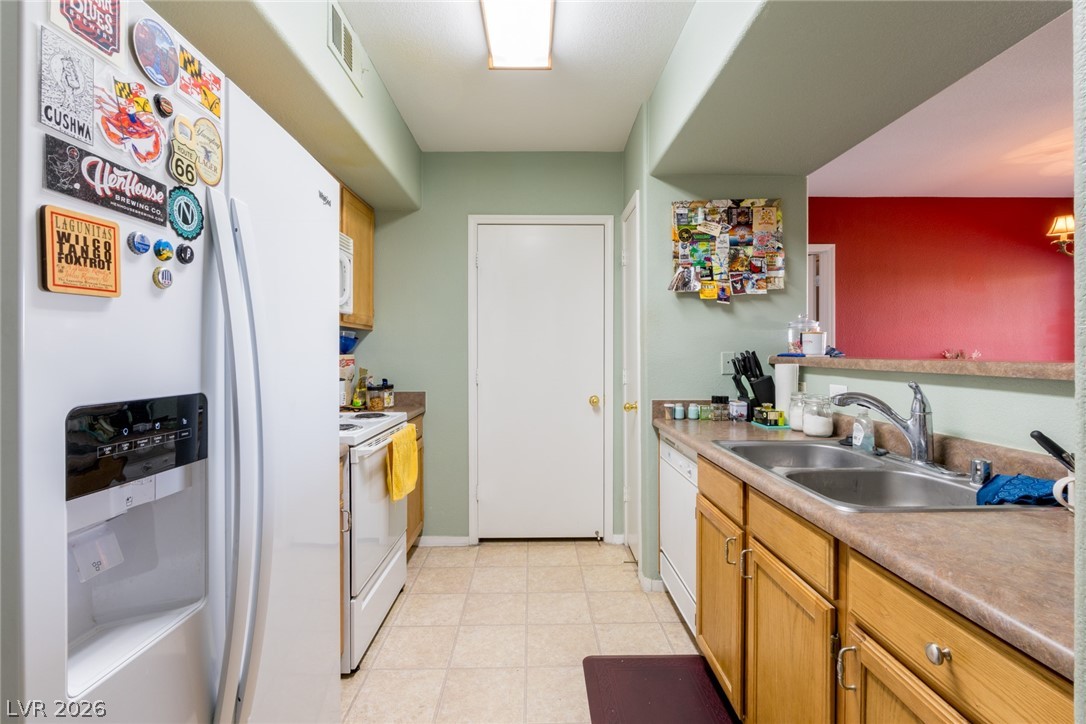 7255 W Sunset Road 2030