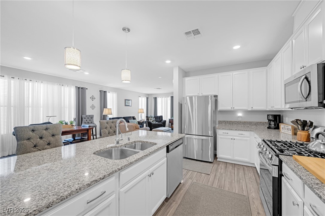 North Las Vegas, Nevada 89086, United States, 2 Bedrooms Bedrooms, ,2 BathroomsBathrooms,Residential,Active,80554