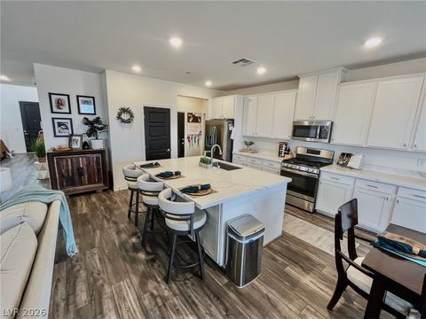 Homes For Sale - 1288 Ventura Cliffs Avenue<br/> Henderson, NV 89012