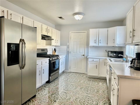 Tiny photo for 6482 Willow Breeze Lane, Las Vegas, NV 89118 (MLS # 2749228)