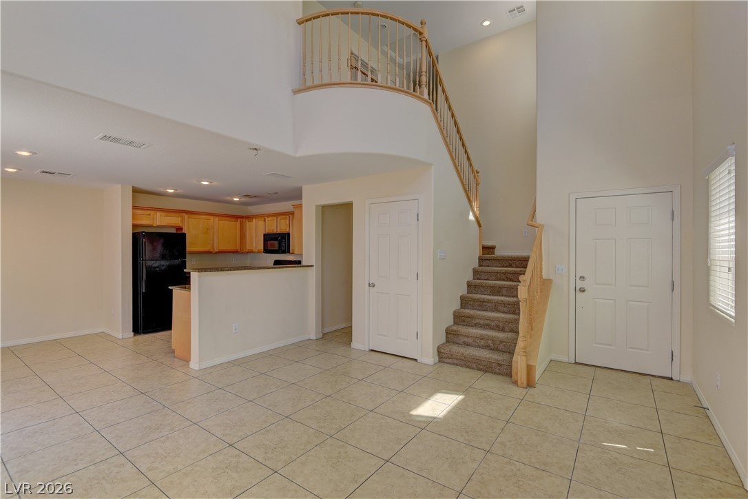 5862 Baroque Gold Court