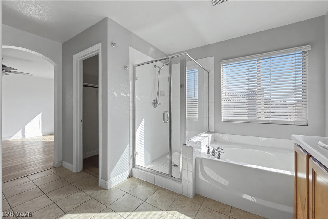 6679 Chariots Path Court