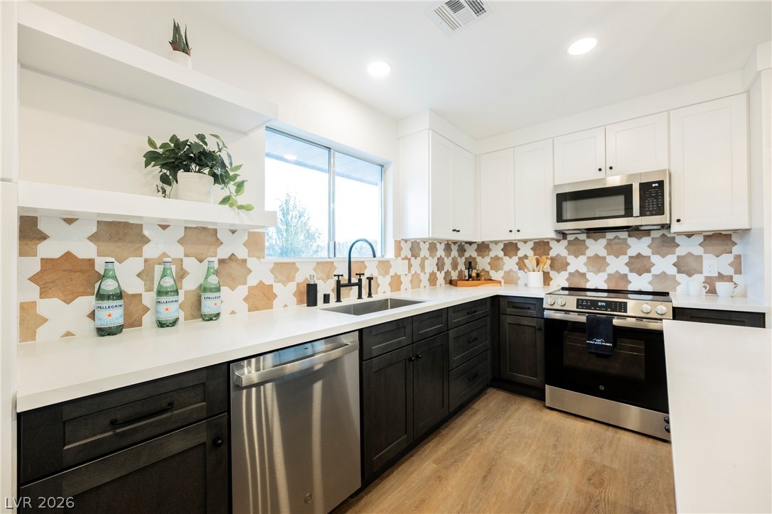 730 W Calvada Boulevard