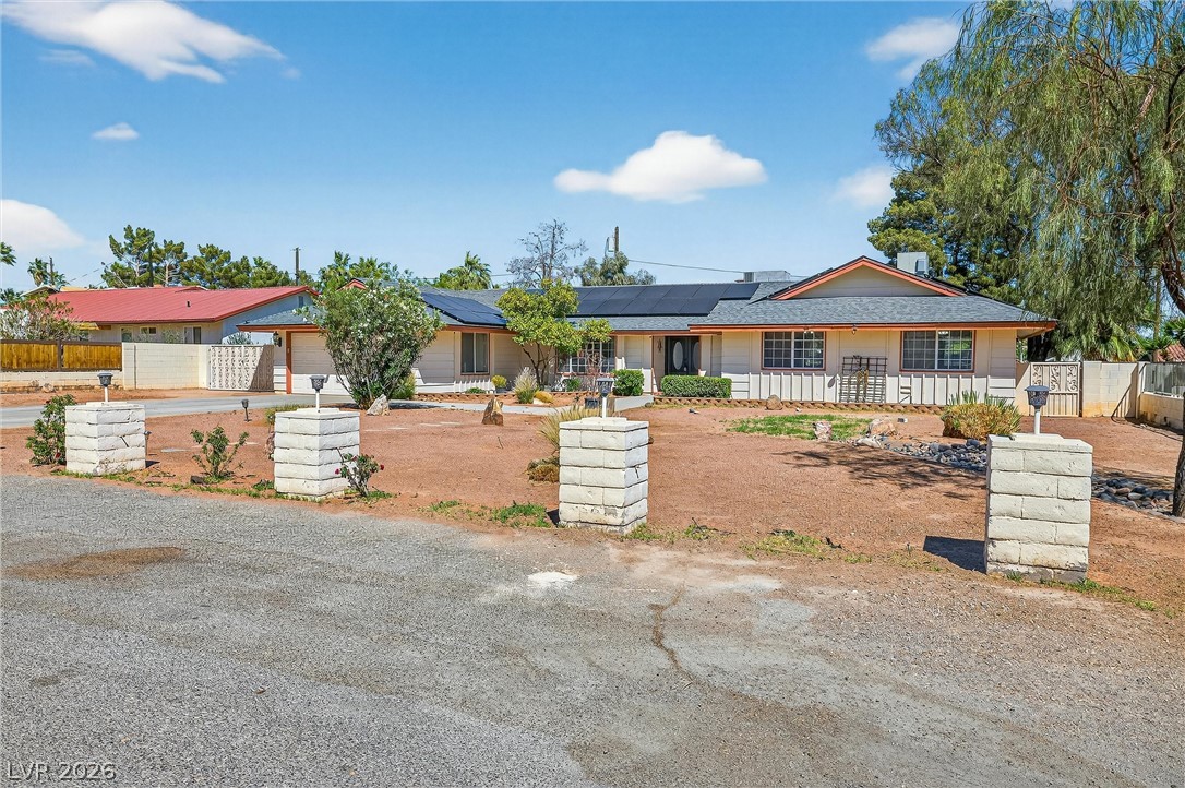 4534 Emerald Avenue