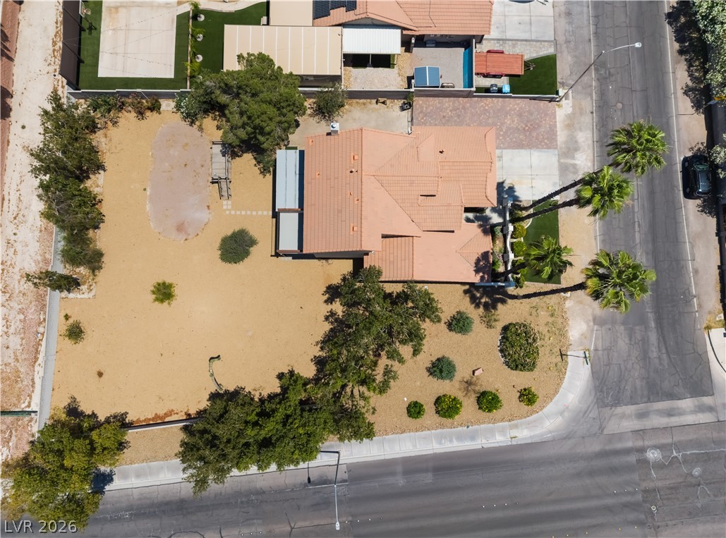 5916 Paseo Del Mar