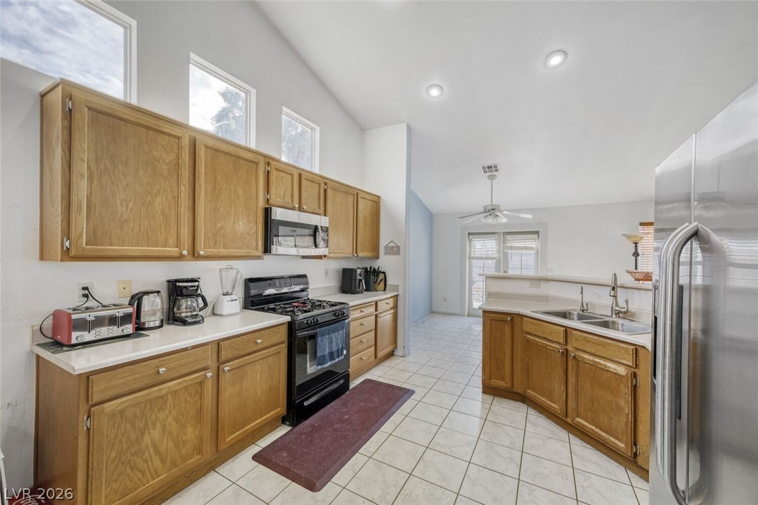 2415 Sweet Leilani Avenue