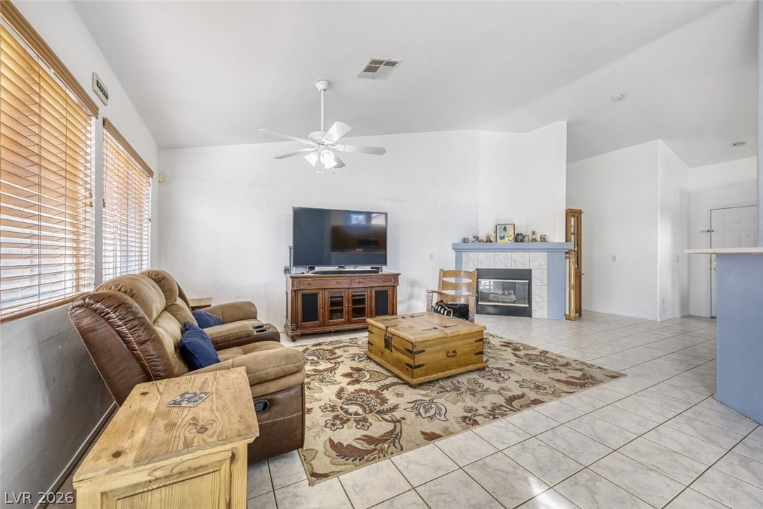 2415 Sweet Leilani Avenue