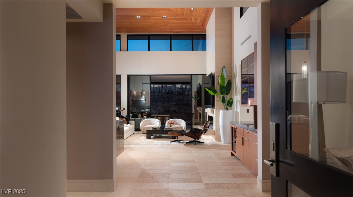 11707 Discovery Canyon Drive