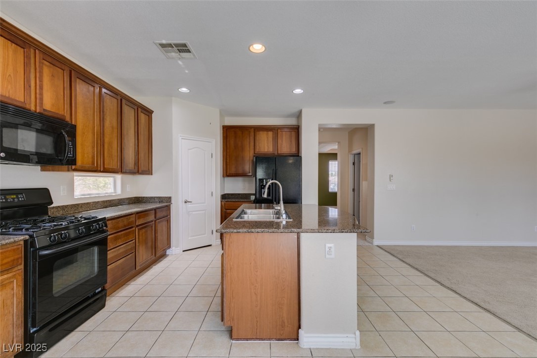 North Las Vegas, Nevada 89081, United States, 4 Bedrooms Bedrooms, ,3 BathroomsBathrooms,Residential,Active,130796