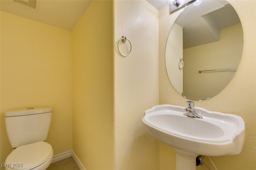 North Las Vegas, Nevada 89081, United States, 4 Bedrooms Bedrooms, ,3 BathroomsBathrooms,Residential,Active,130796