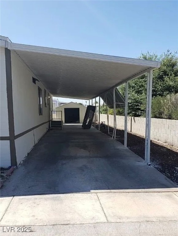 5533 Tres Piedras Road