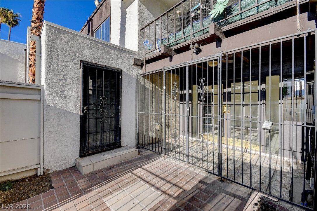 1405 Vegas Valley Drive 229