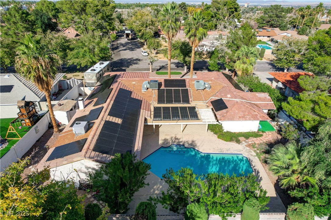 3689 N Rosecrest Circle