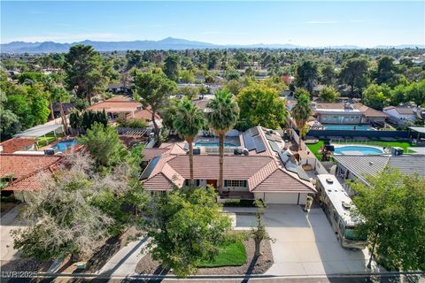 Equestrian 29 3689 N Rosecrest Circle Las Vegas NV 89121