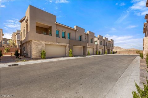 Townhouse in Las Vegas NV 600 Carriage Hill Drive.jpg