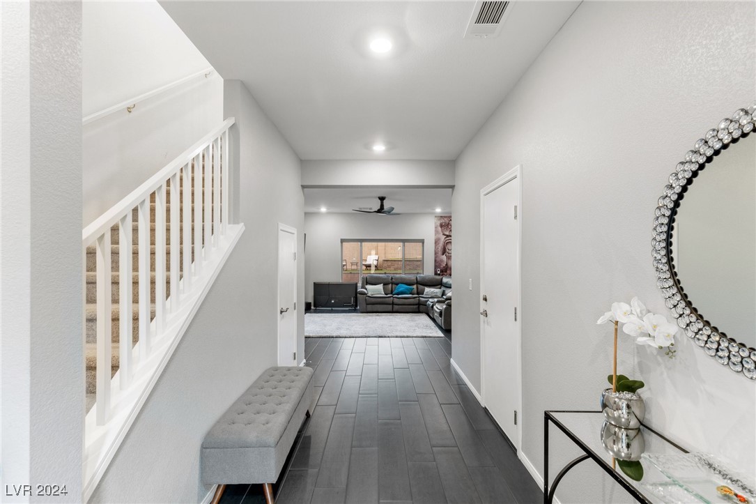 10428 Rose Palisade Street, Las Vegas, Nevada image 3