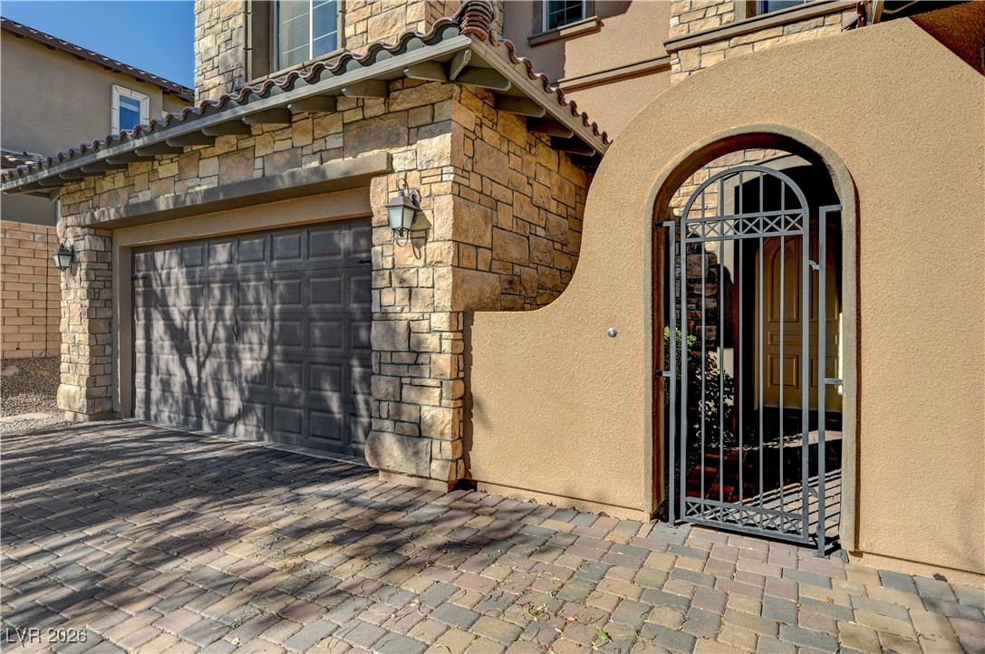 11958 Girasole Avenue