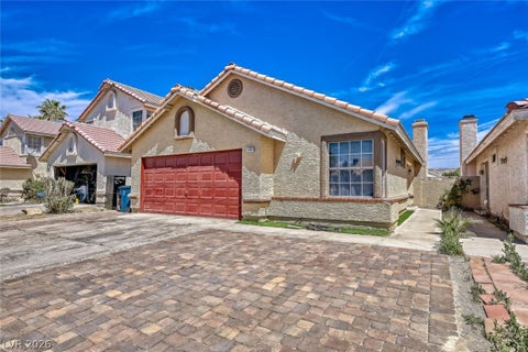 Homes For Sale - 1586 Angel Falls Street<br/> Las Vegas, NV 89142