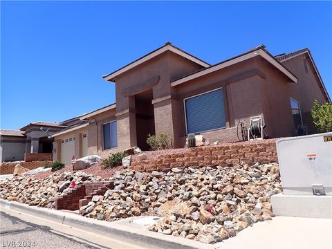 Single Family Residence in Laughlin NV 2098 Willow Bay Road.jpg